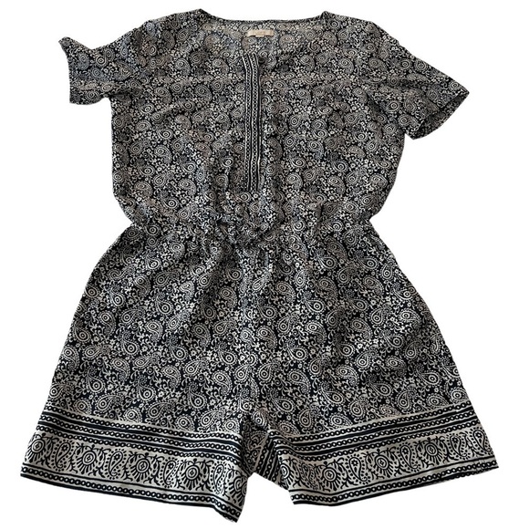 Loft Short Sleeve Printed Shorts Romper - Picture 1 of 3